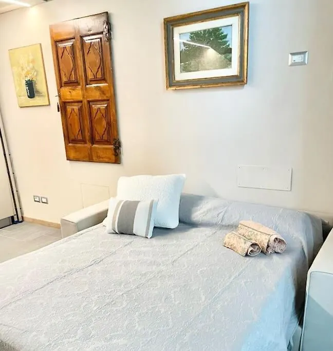 Apartment Duomo Modern Loft 100Mt From Duomo And Lake Como Italy