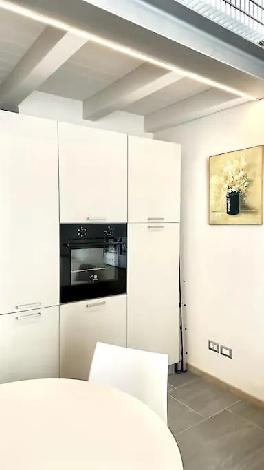 Apartment Duomo Modern Loft 100Mt From Duomo And Lake Como
