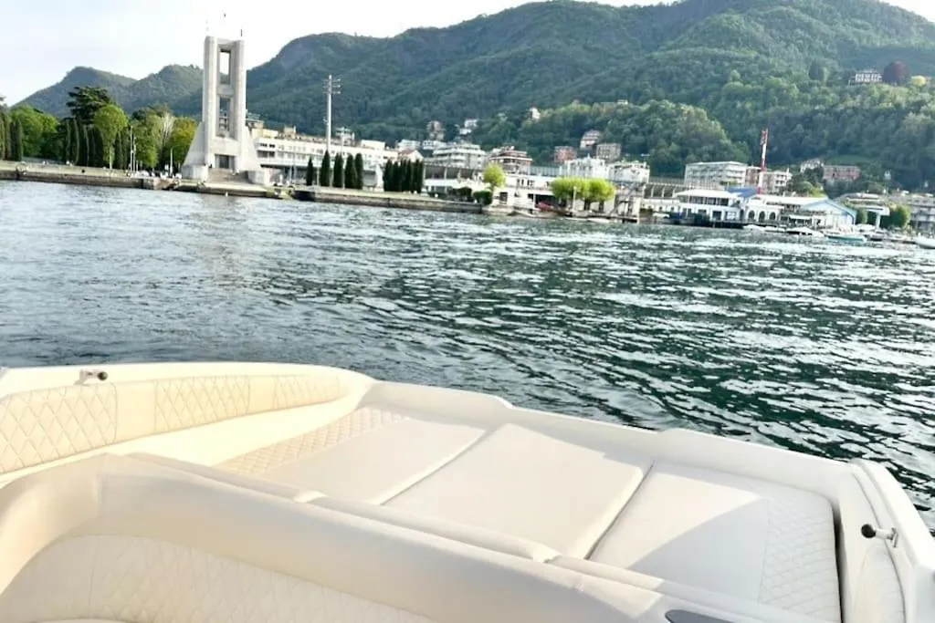 Duomo Modern Loft 100Mt From Duomo And Lake Como Apartment