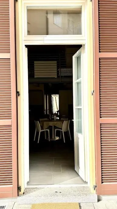 Apartment Duomo Modern Loft 100Mt From Duomo And Lake Como